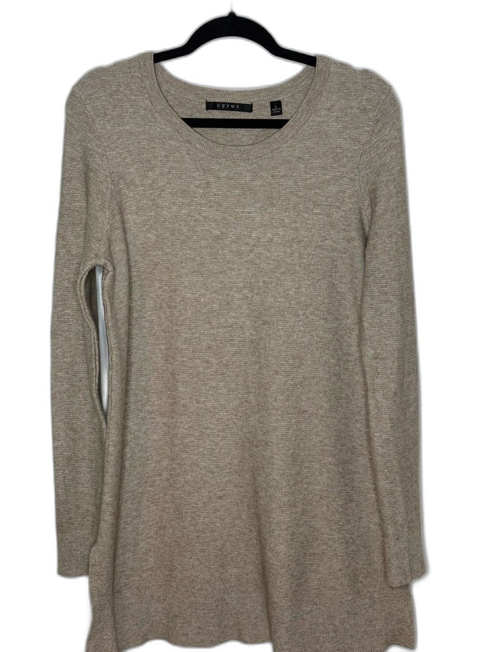 Cyrus Taupe long-sleeve round-neck ribbed knit tunic sweater Size L